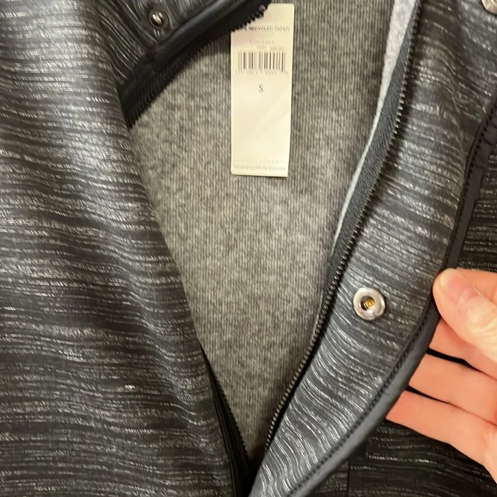 BANANA REPUBLIC SOFT FLEECE MARLED GRAY BLACK ZIPPER AND SNAP FRONT JACKET S NWT